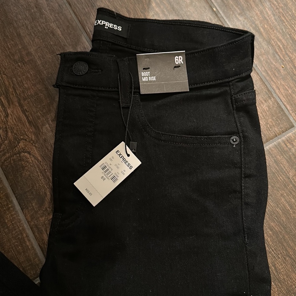 Express Jeans - Picture 2 of 2